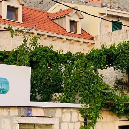 Old Stone House Vicko Podgora