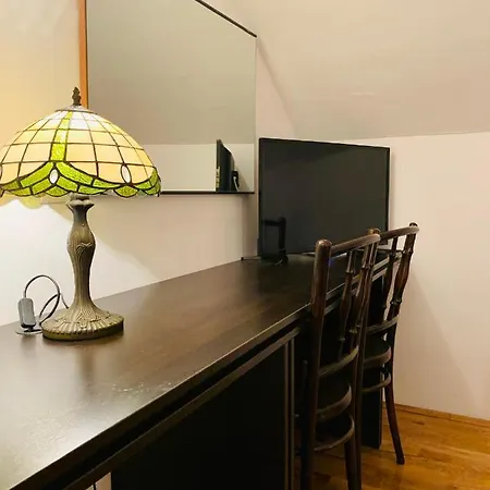 Old Stone House Vicko