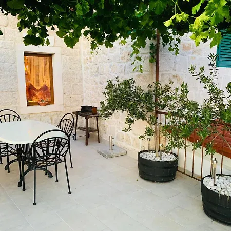 Villa Old Stone House Vicko *