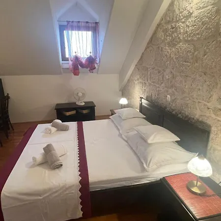 Villa Old Stone House Vicko