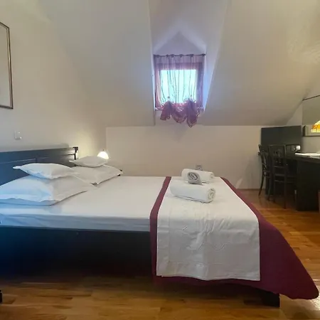 Вилла Old Stone House Vicko Подгора