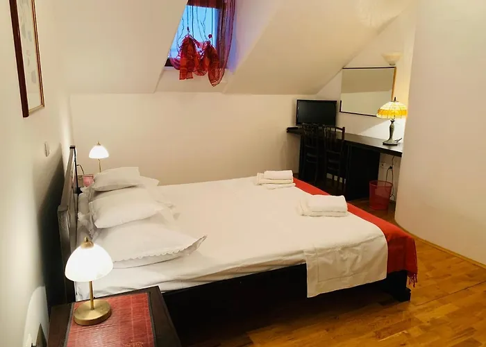 Old Stone House Vicko *