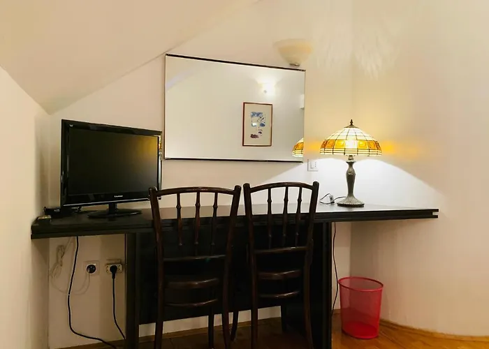 Old Stone House Vicko 빌라 포드고라